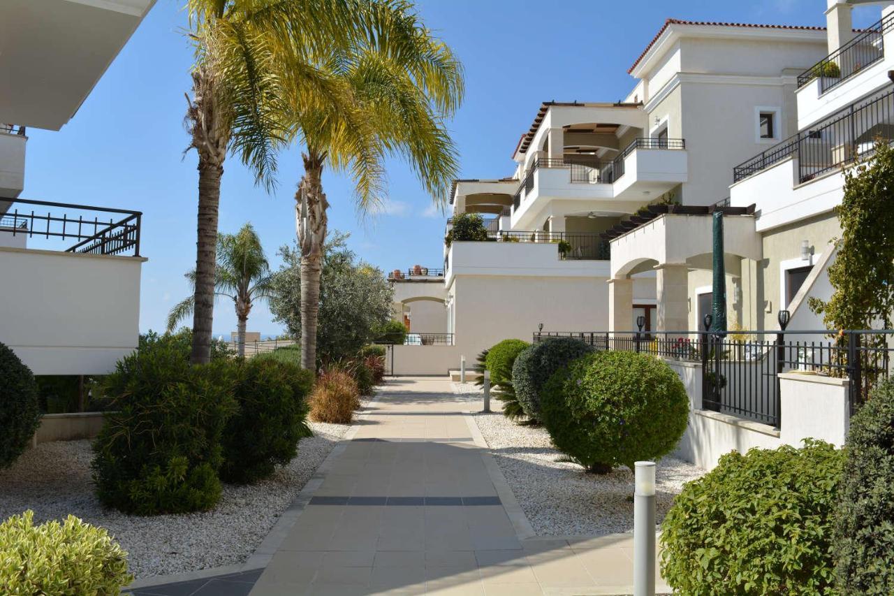 Eleona'S Royal Gardens By Yiota - Luxury 2 Bed Apartment In Exclusive Complex Peyia Exterior photo